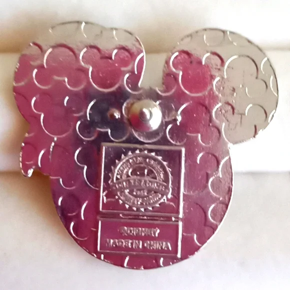 DISNEY MICKEY EARS AS DONALD DUCK PIN - Picture 3 of 5